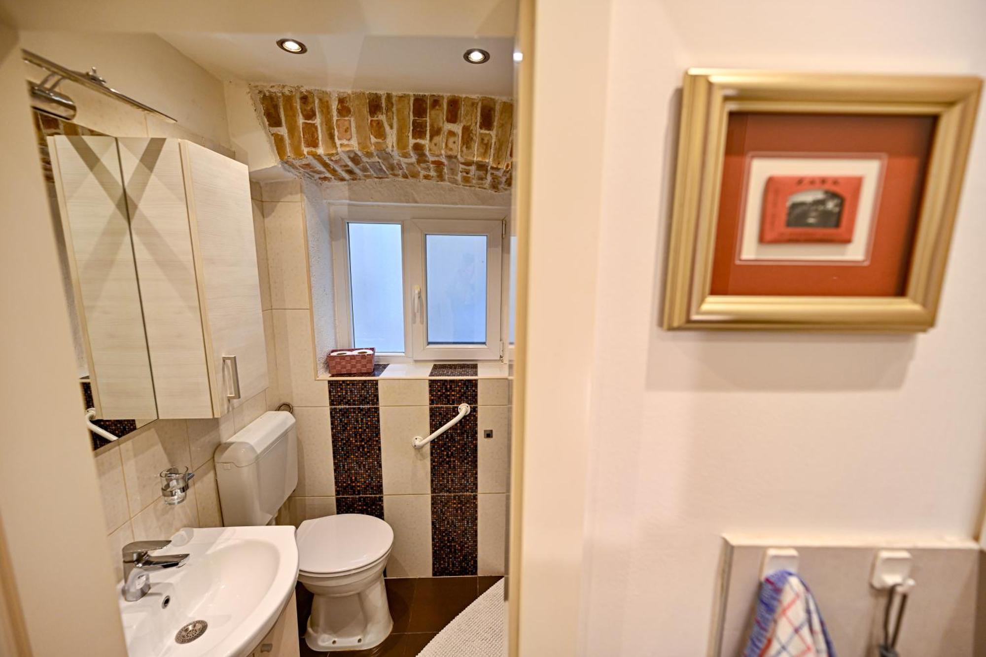 Apartment Aldora 扎达尔 外观 照片