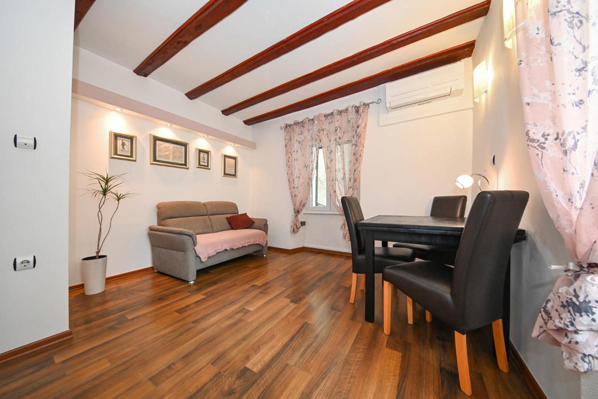 Apartment Aldora 扎达尔 外观 照片