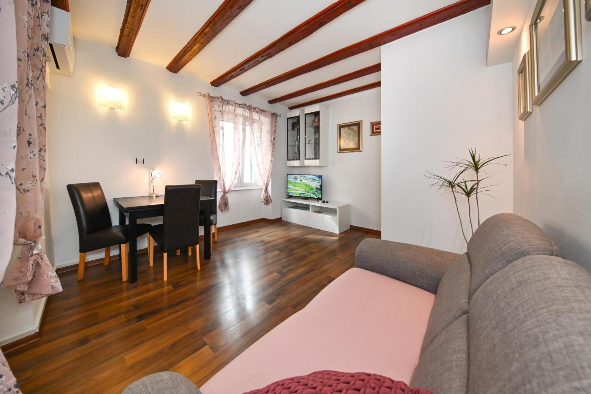 Apartment Aldora 扎达尔 外观 照片