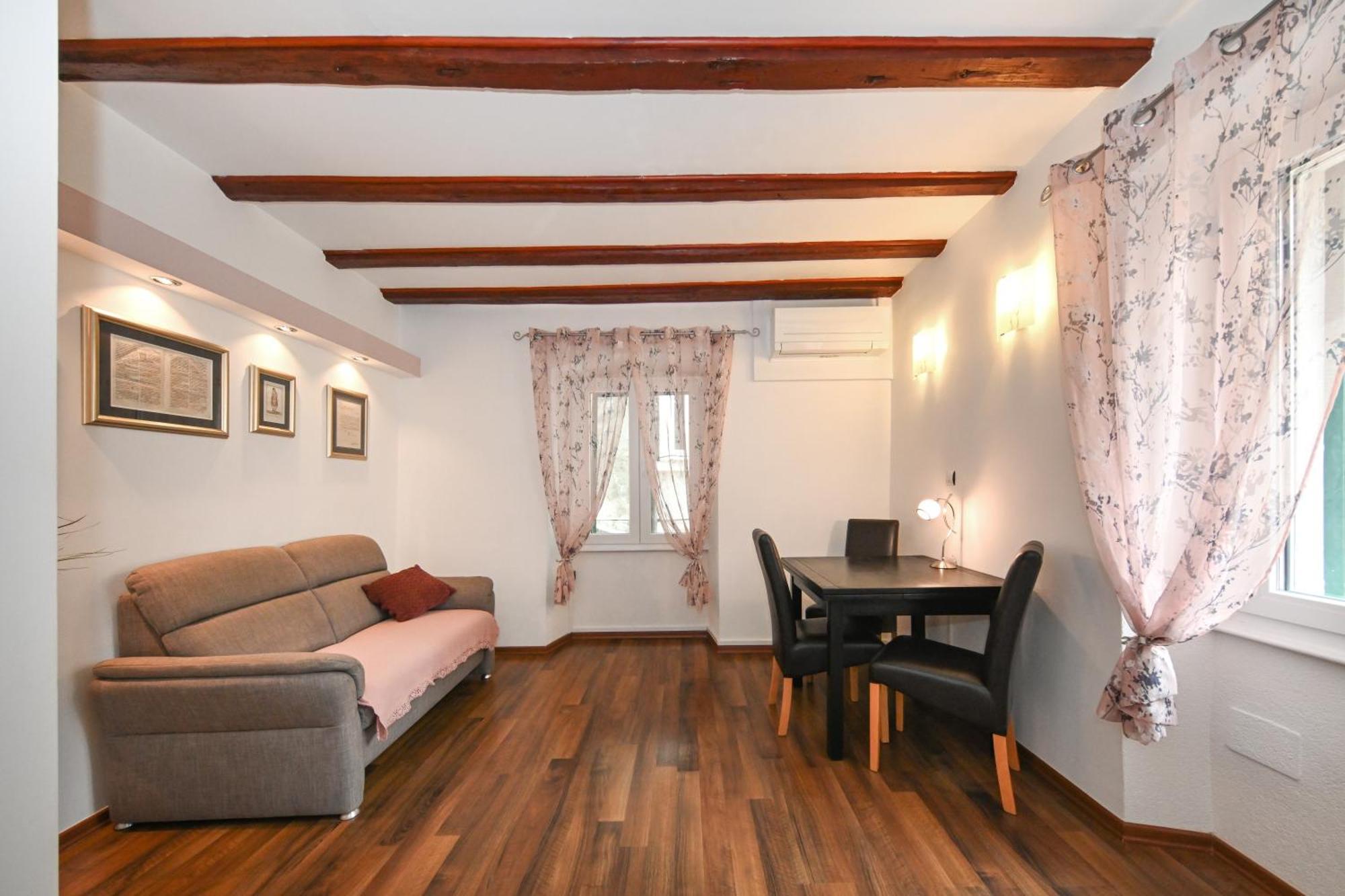 Apartment Aldora 扎达尔 外观 照片